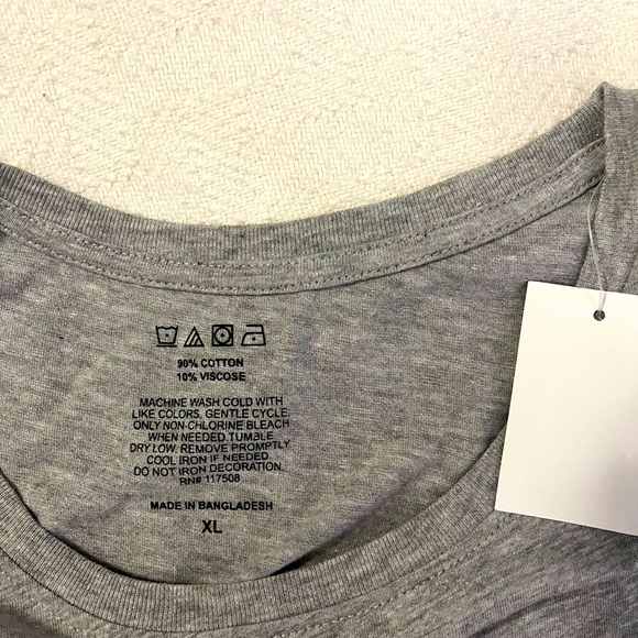 Believe Candy Cane 90% Cotton T-Shirt Sz XL - Picture 3 of 4